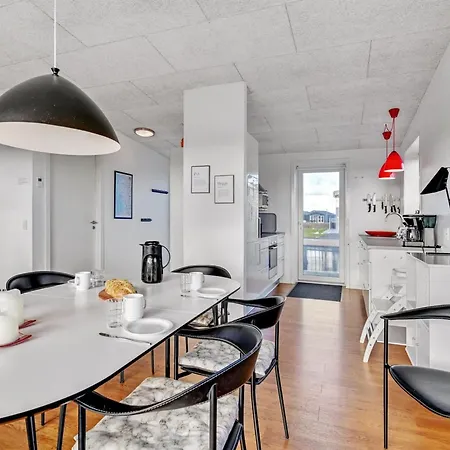 Francina - 700m From The Sea By Interhome